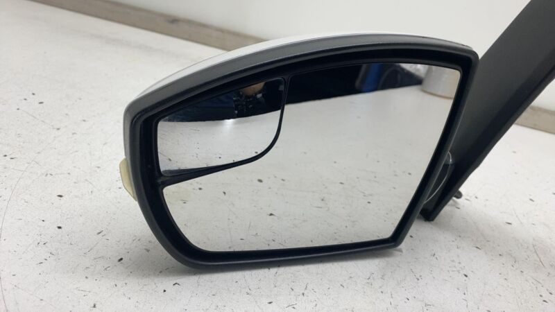 DM51-7683-BE54WF 2015-2018 Ford C-Max Front Driver Exterior Rear View Door Mirror Left White - YZ
