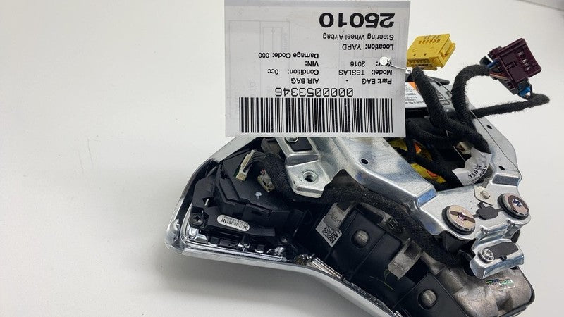 103677801B 2016-2020 Tesla Model X Steering Wheel Airbag Module w/ Retainer Plate Bracket