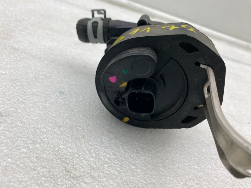 Does Not Apply 2016-2020 Tesla Model X MX Additional Coolant Auxiliary Water Pump with Bracket