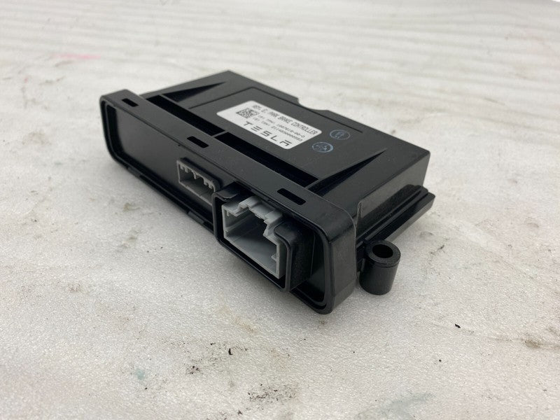 100761800D ⭕12-20 Model S Electronic Parking Brake Controller Module Control 1007618-00-D