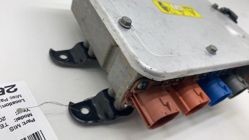 1028843 00 C 2012-2015 Tesla Model S MS Front High Voltage Junction Box Distribution Assembly