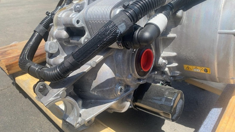 ⭕ 20-24 Model Y Rear Drive Unit Engine Motor Low Current 1120990-17-J 