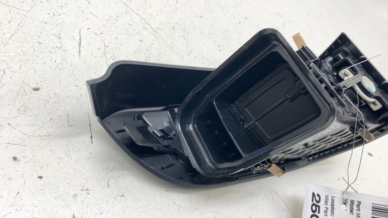 9283003 ⭕ 14-21 BMW i3 I01 Front Passenger Side Dash A/C Air Vent Grille Right 9283003