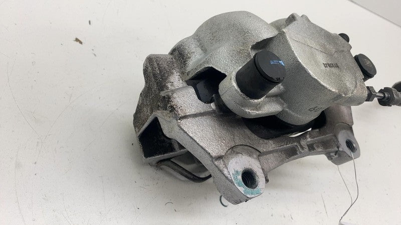 32300769 ⭕ 2021-2023 Polestar 2 Front Passenger Right Brake Caliper w/ Hose Line 32300769