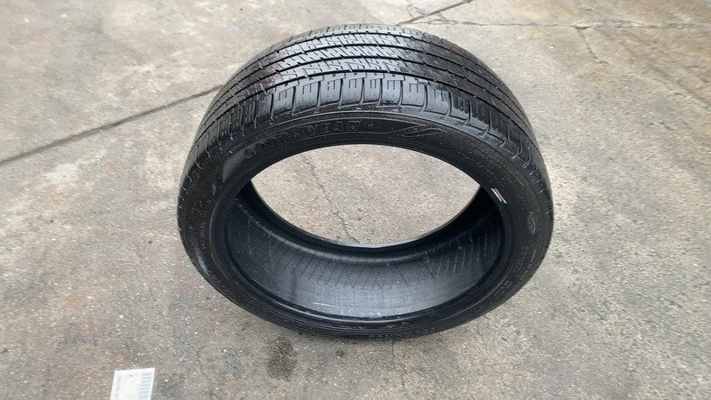 ⭕ Goodyear Assurance MaxLife Tire 235/40R19 96V
