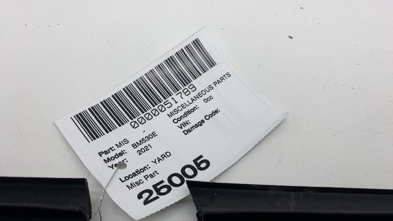 7336983 11 2018-2023 BMW 530e G30 Rear Driver Side Door Window Inner Weatherstrip Seal Left