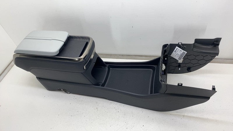 ⭕ 2022 2023 2024 Rivian R1T R1S Front Center Console Assembly Ocean Coast OEM