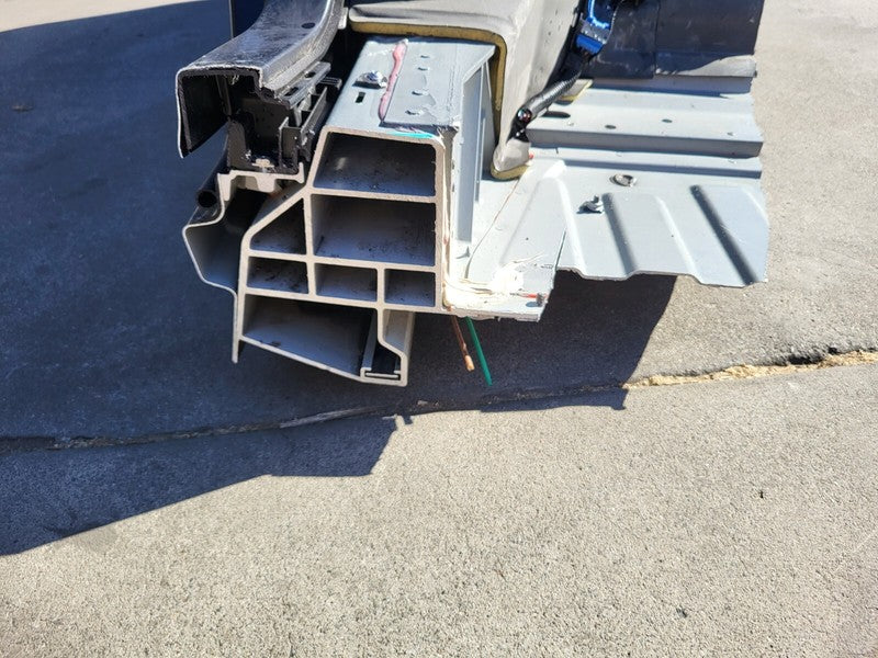 ⭕2016-2020 Tesla Model X Rear Passenger Quarter Fender Frame Panel Cut