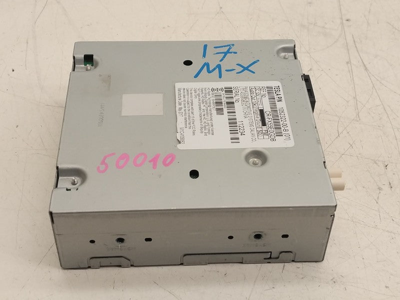 ⭕ 2016-2020 Tesla Model X Audio Equipment Radio Stereo Module OEM 1052
