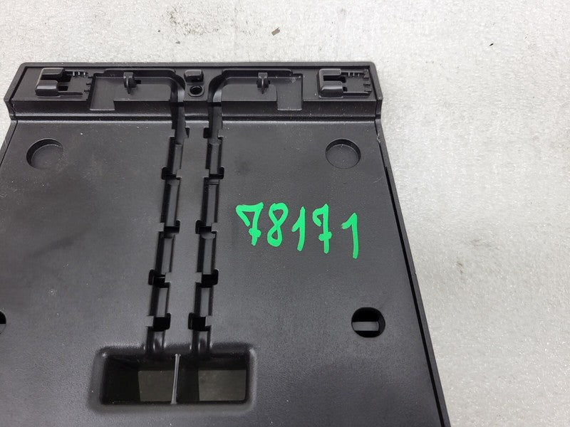 1112412 00 C ⭕ 2017-2020 Tesla Model 3 Center Console Phone Dock Premium Assy 1112412-00-C