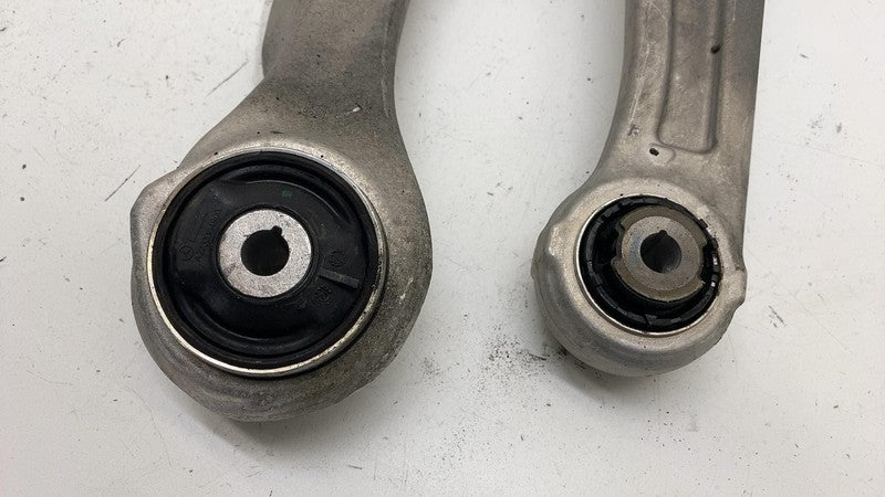 A2973330700 ⭕2022 EQS 450+ V297 Front Left Spindle Knuckle Wheel Hub w/ Control Arm Link RWD