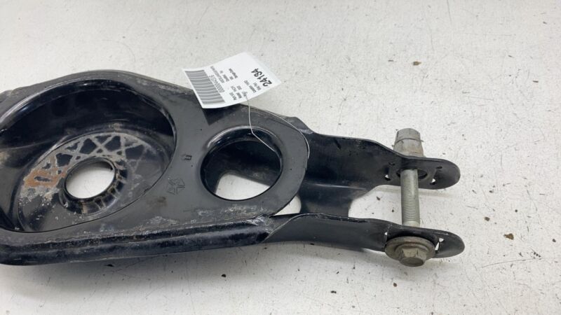 8218021 AA ⭕ 2017-2024 Chrysler Pacifica Rear Side Lower Control Arm Left  FWD 8218021AA