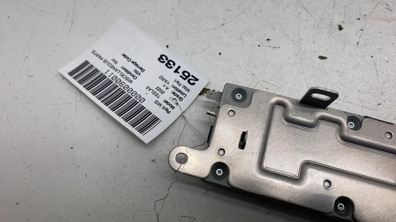 ⭕ 2017-2023 Tesla Model 3 Harman Becker Radio FM/HD Receiver Module 10