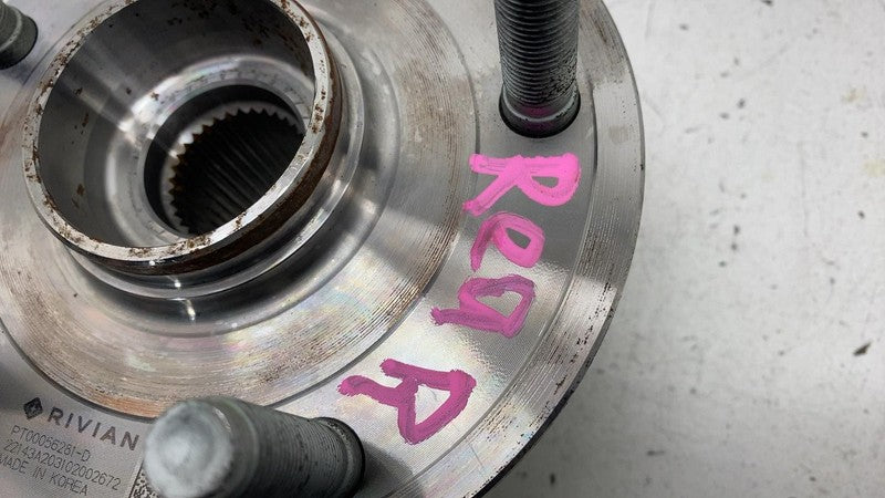 ⭕ 2022-2024 Rivian R1T Rear Right or Left Wheel Spindle Hub Bearing PT