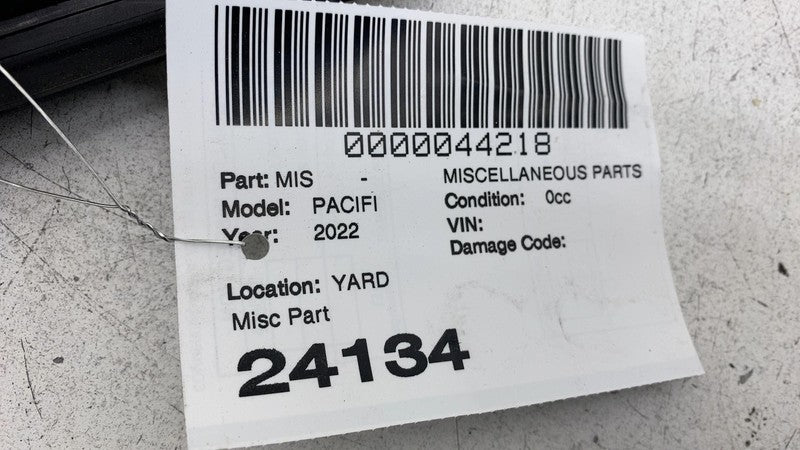 ⭕ 2017-2024 Chrysler Pacifica Rear Side Quarter Air Vent Grille Right 