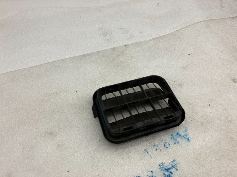 ⭕ 12-20 Tesla Model S Rear Quarter Panel Rubber Flap Extractor Air Vent Grille