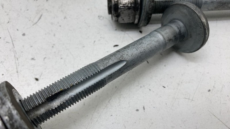 ⭕ 2017-2020 Maserati Levante Front Suspension Control Arm Wishbone Bol