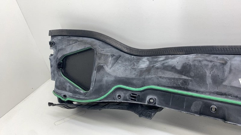 ⭕ 2014-2015 Mercedes-Benz B Electric Drive Front Wiper Cowl Trim Panel