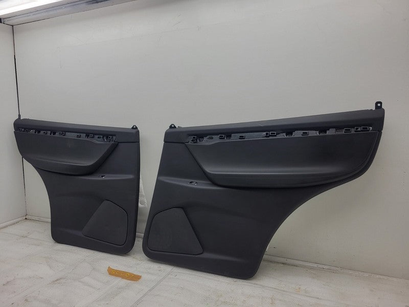 ⭕16-20 Model X Rear Left & Right Door Panel Trim Cover 1058003-21-K/10