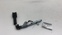 ⭕2012-2015 Model S Front Right Seat Belt Outboard Lap Pre-Tensioner 1005265-05-D