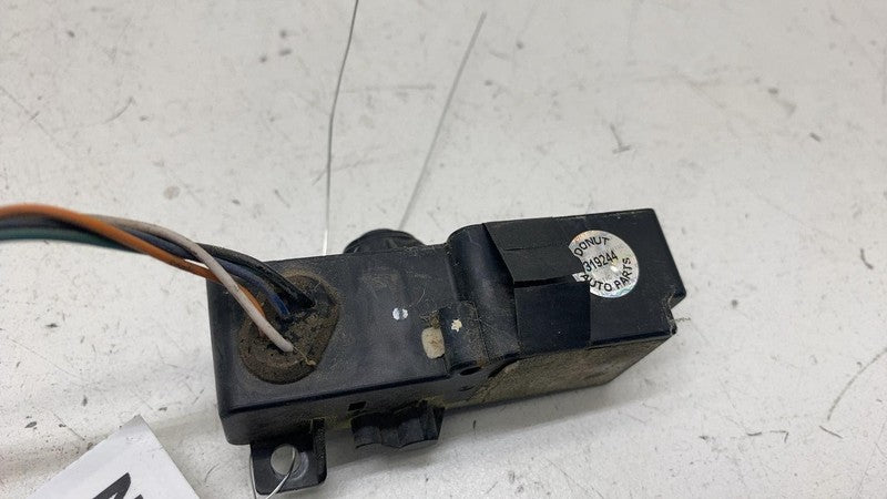 103855700C ⭕ 2016-2020 Tesla Model X Rear Left Charge Reflector Module Unit LH 1038557-00-C