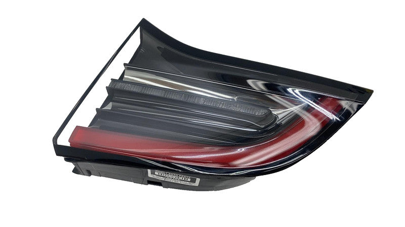 150208900B ⭕ 2020-2024 Model Y Rear Right Inner Taillight LED Tail Lamp 4-Pin 1502089-00-B