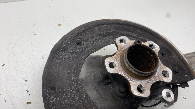 ⭕ 17-20 BMW 540i Front Left Spindle Knuckle Wheel Hub w/ ABS & Dust Sh