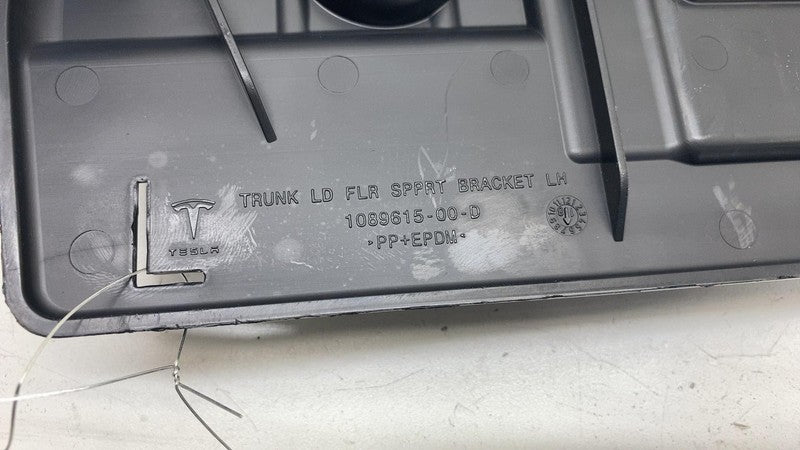 ⭕17-23 Model 3 Rear Left Trunk Luggage Lid Floor Support Bracket LH 10