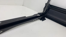 ⭕ 24-25 Tesla Cybertruck Lower Tonneau Horizontal Guide Rail Trim 1852125-97-D