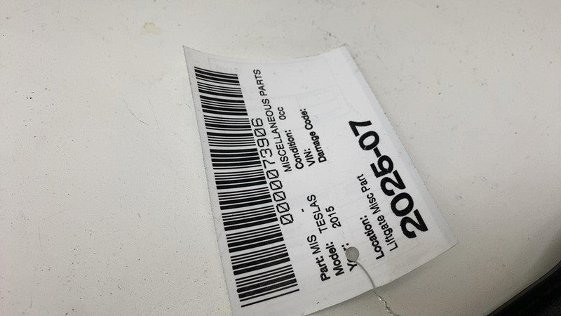 ⭕ 12-23 Model S Rear Center High Mounted Stop Light Third 3rd Brake 60