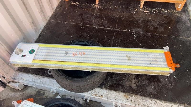 ⭕ 2020-2024 Tesla Model Y Long Range Battery Module Assembly 1609295-0