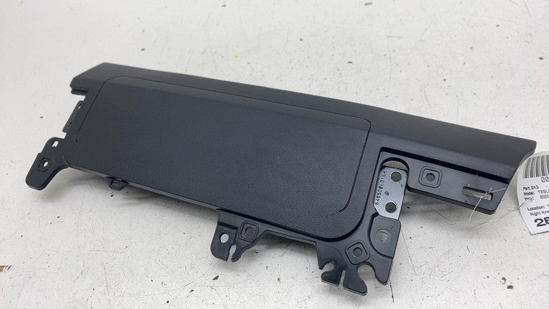 ⭕ 2017-2023 Tesla Model 3 Right Lower Knee Safety Airbag Module RH 107