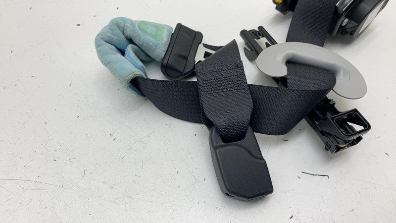 108127901H ⭕ 2017-2023 Tesla Model 3 Front Right 1st Row Seat Belt & Retractor 1081279-01-H