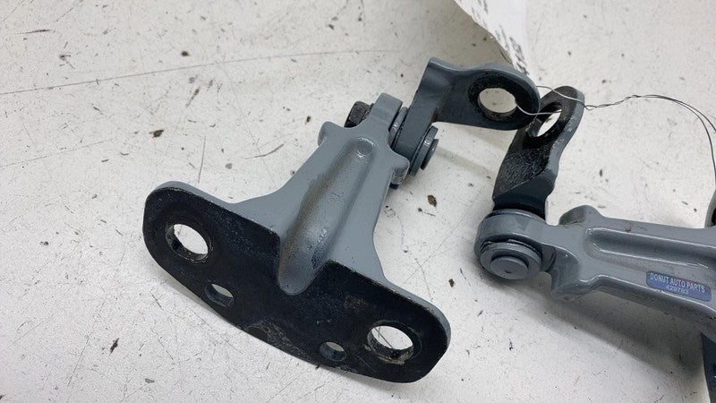 2022 2023 2024 Rivian R1S Front Driver Side Upper & Lower Door Hinge Left LH OEM