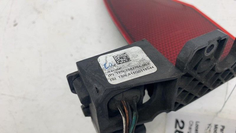 ⭕ 15-20 Tesla Model S Rear Taillight Lamp Charge Reflector Left LH 104