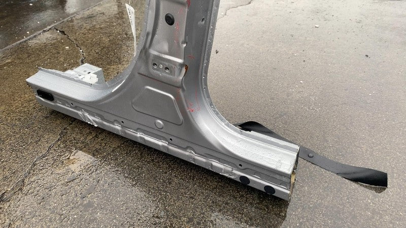 ⭕ 2023-2024 Toyota Prius Driver Side B-Pillar Structural Frame Cutout Left LH