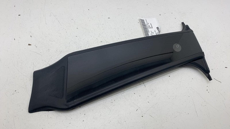 151625800E ⭕ 20-23 Tesla Model Y Passenger Exterior B-Pillar Applique Trim w/ Camera Right