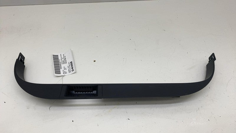 ⭕ 16-20 Tesla Model X Rear Left Racetrack Plastic Sill Trim Panel 1105