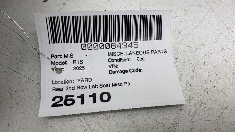 ⭕ 2025 Rivian R1S Rear 2nd Row Seat Center Headrest Head Rest Black OE