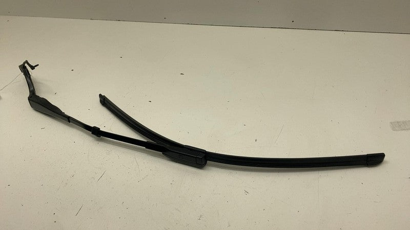 ⭕ 24-25 Model 3 Front Driver Side Windshield Wiper Arm & Blade Left 18