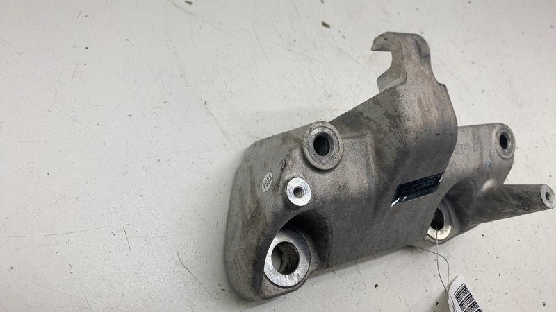 31686307 ⭕ 2021-2023 Polestar 2 Front Left Side Engine Mount Support Bracket LH 31686307