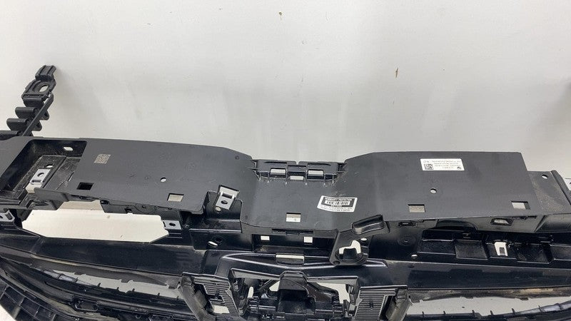 ⭕ 2024 BMW 530i Front Bumper Upper Radiator Inner Grille Assembly