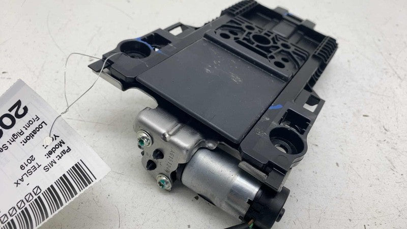 ⭕2016-2020 Tesla Model X Front Right Headrest Adjuster Mechanism w/ HE