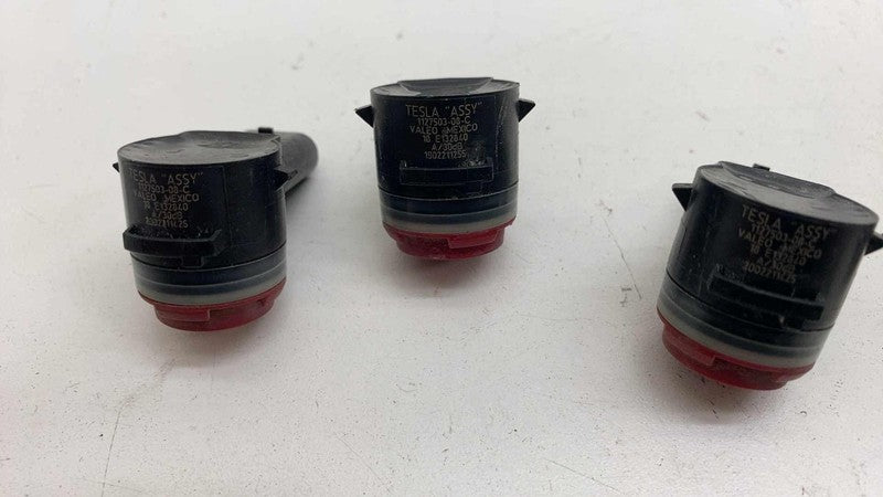 ⭕ 17-23 Tesla Model 3 SET of Bumper Park Assist Sensor 1127503-00-C/11