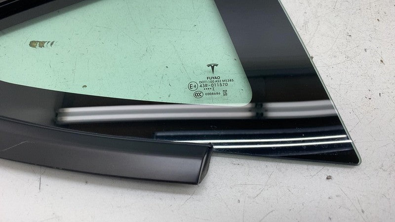 ⭕ 21-23 Model 3 M3 Rear Passenger Corner Window Quarter Glass Right 15