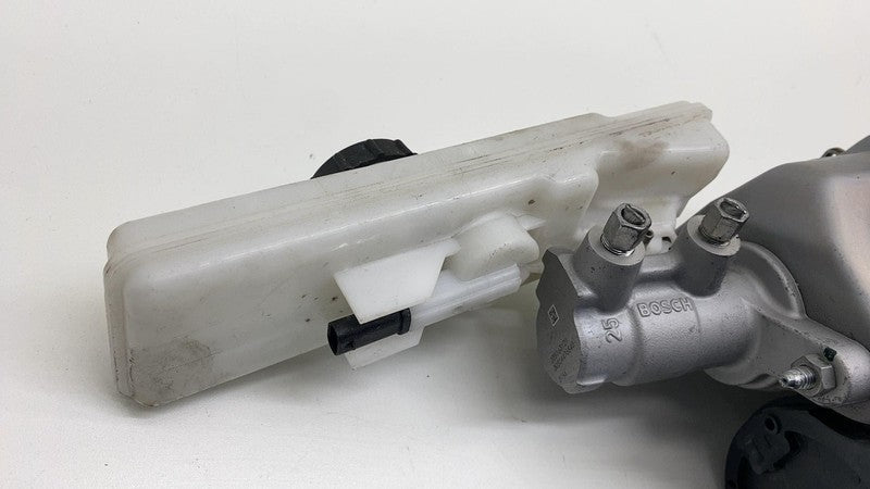 104467100G 2017-2023 Tesla Model 3 iBooster Power Brake Booster Master Cylinder & Reservoir