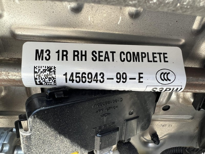 1456943-99-E ⭕ 2020-2022 Tesla Model Y MY Three Row 7-seater Interior Seat Cushion Assy White