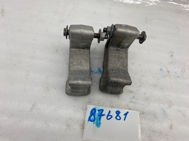 ⭕ 20-24 Tesla Model Y PAIR Front Left & Right Bumper Reinforcement Beam Bracket