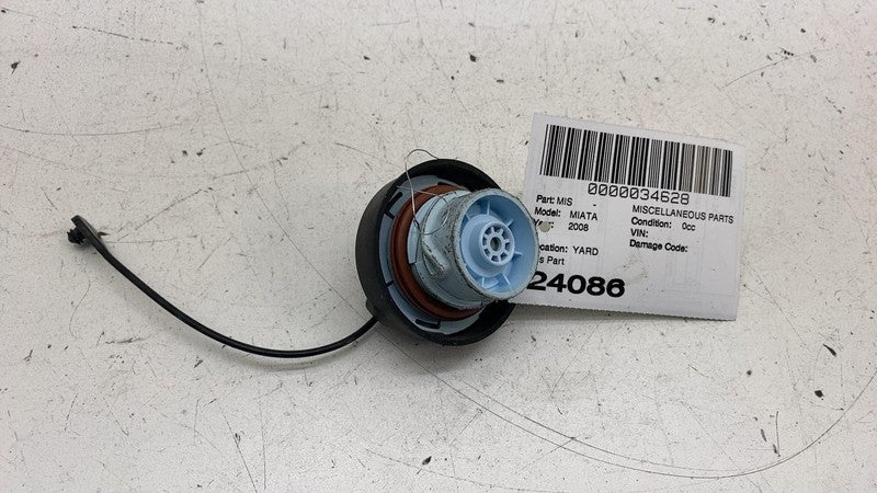 ⭕ 2006 2007 2008 Mazda MX-5 Miata Fuel Filler Neck Screw Cap Cover