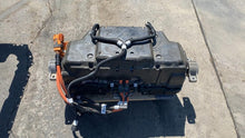 ⭕ 22-23 Rivian R1T Electric Rear Drive Unit Quad Motor + Subframe & Suspension